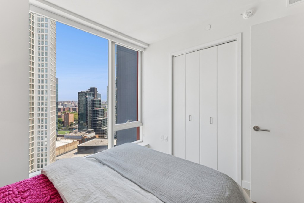 17 Hanover Place 27J Downtown Brooklyn NY 11201