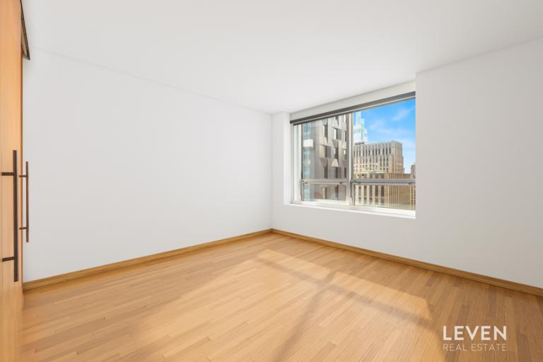 15 West 53rd Street 40D Midtown West New York NY 10019