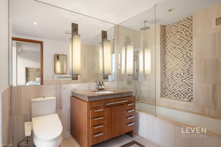 400 Fifth Avenue Midtown West New York NY 10018