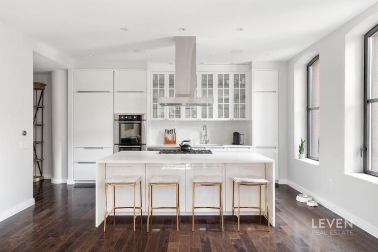 250 West Street 2G Tribeca New York NY 10013