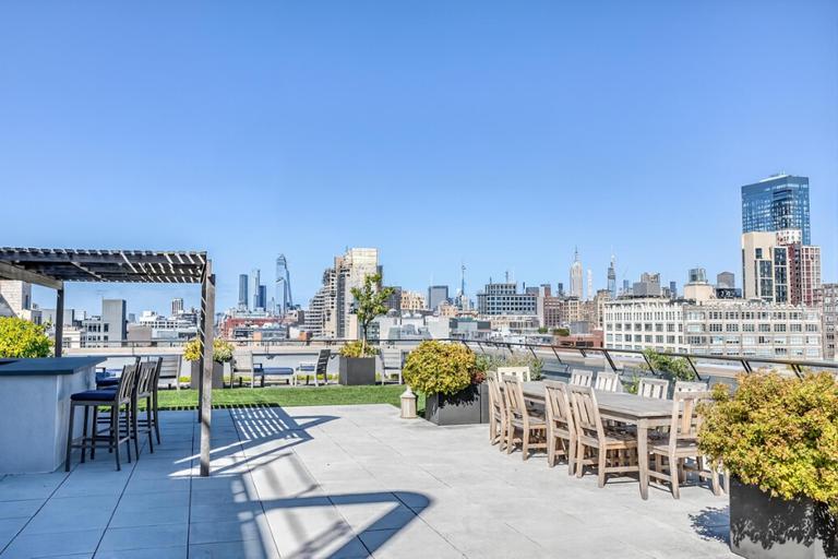 250 West Street 2G Tribeca New York NY 10013