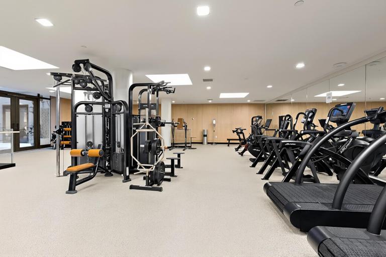 250 West Street 2G Tribeca New York NY 10013