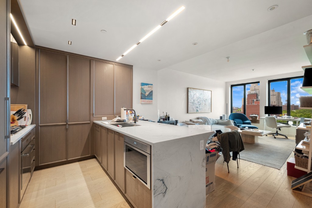 58 Saint Marks Place 812 Boerum Hill Brooklyn NY 11217