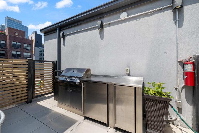 540 West 49th Street 505S Clinton New York NY 10019