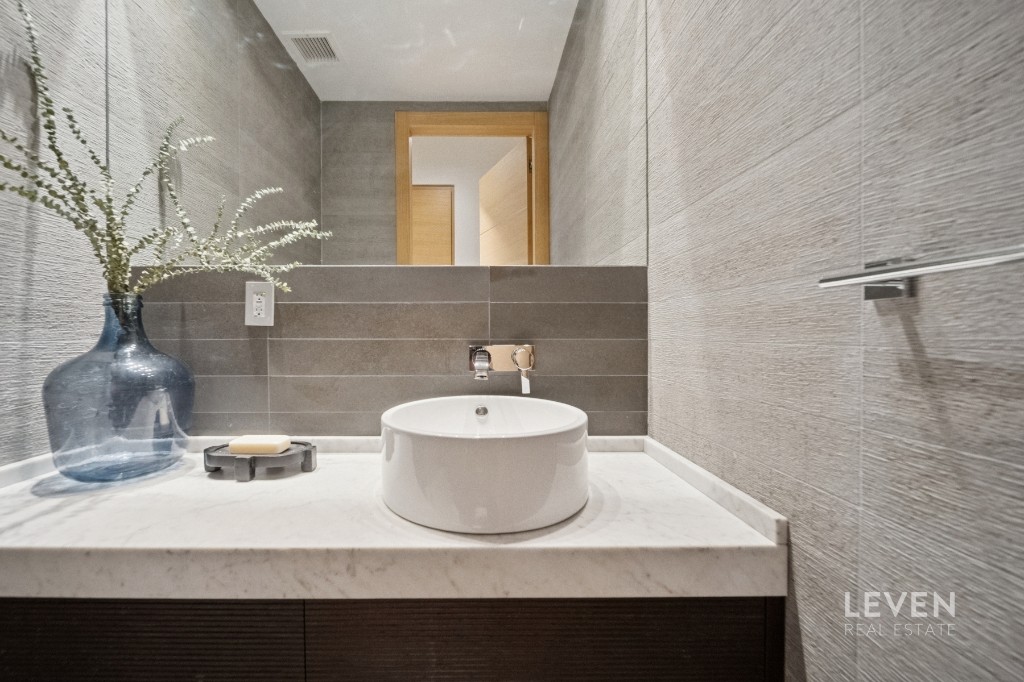 55 Warren Street Tribeca New York NY 10007