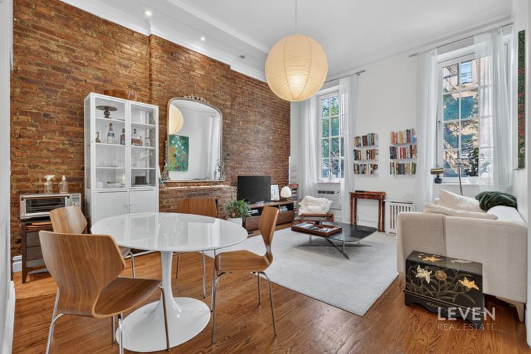 220 West 15th Street 2A Chelsea New York NY 10011