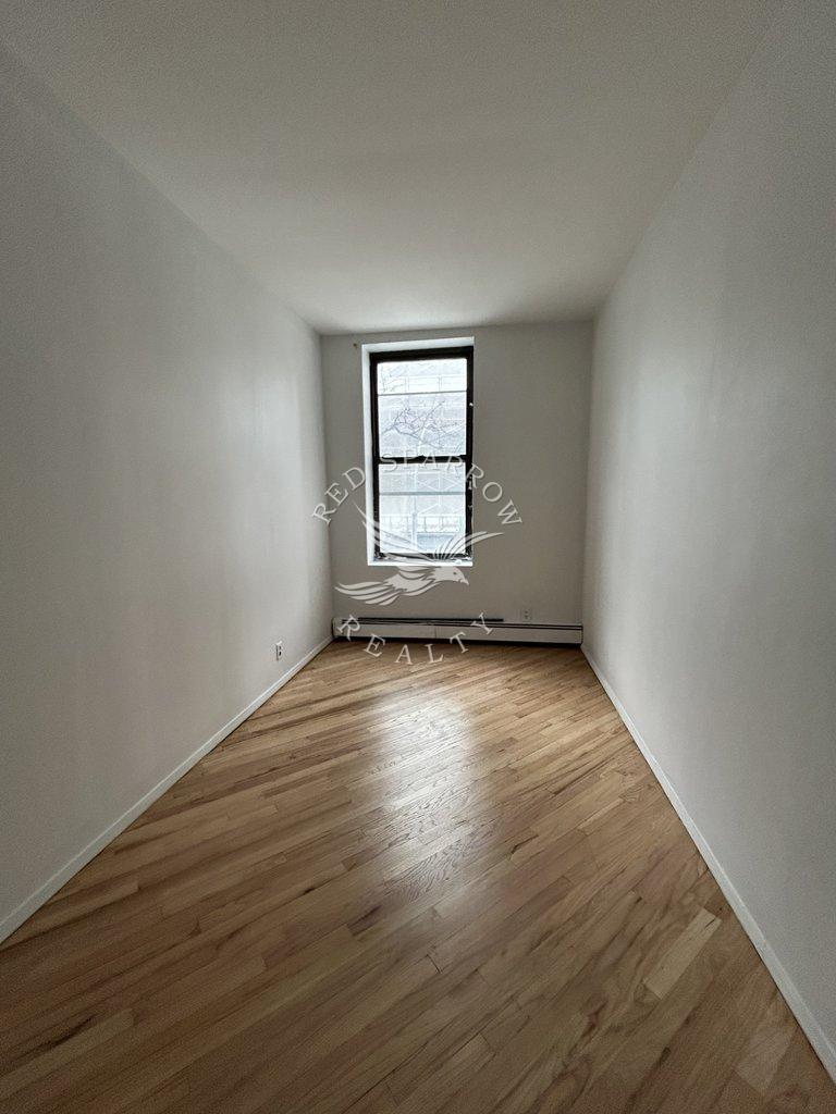 572 Ninth Avenue 2 Clinton New York NY 10036