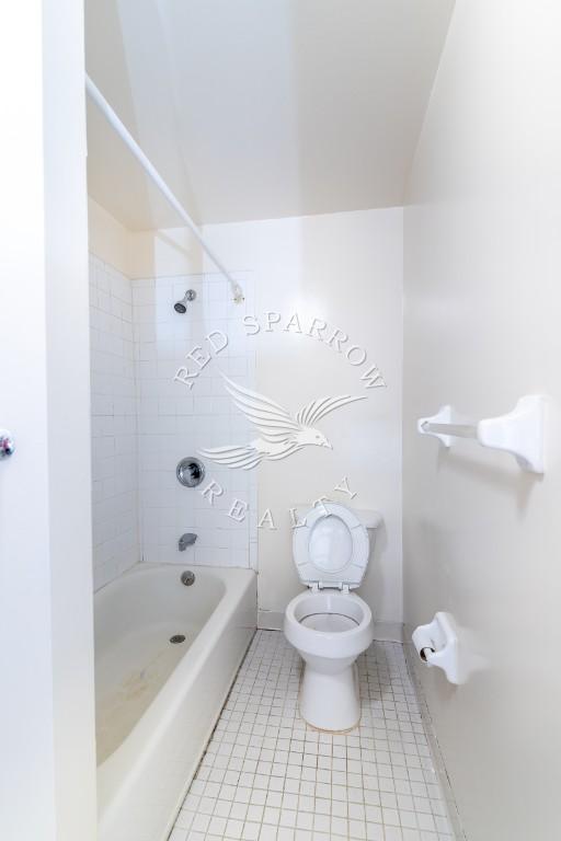 420 East 83rd Street 2W Upper East Side New York NY 10028