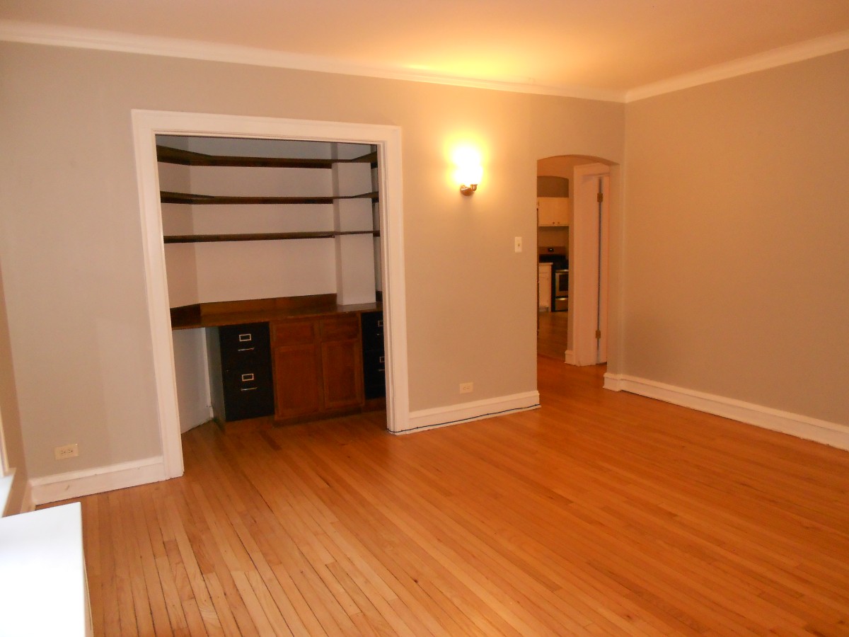 360 N Ridge 12 1 Evanston Il 60202 Apartments Photo 4