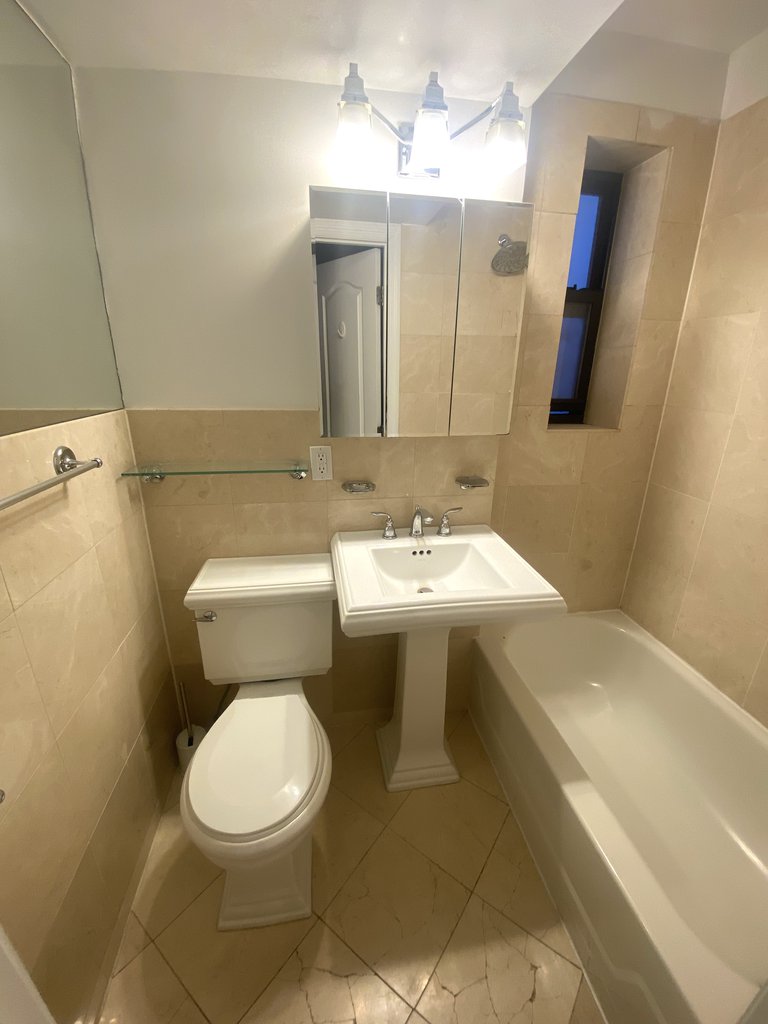 209 E 25TH ST. #4D, New York, NY 10010 | 4846