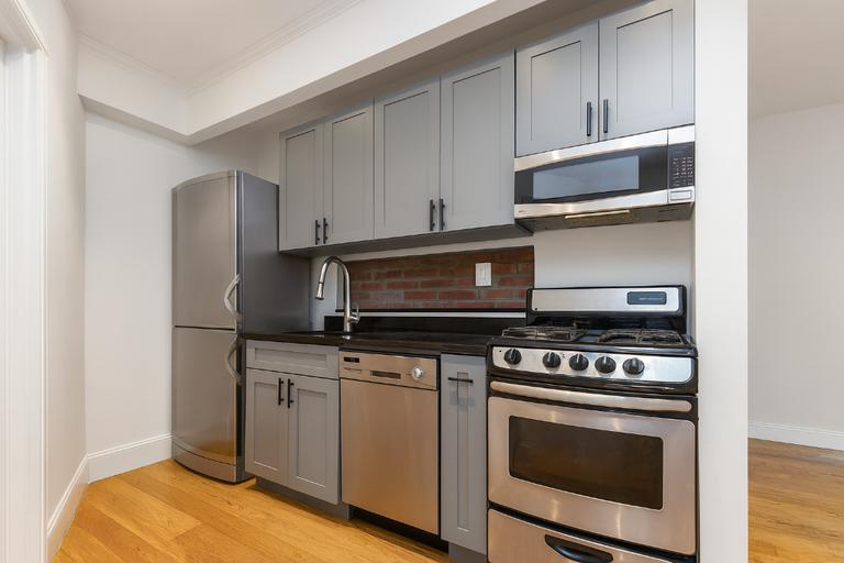 209 E 25TH ST. #4G, New York, NY 10010 | 5096