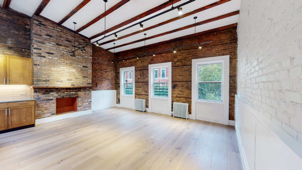 311 West 17th Street 3A Chelsea New York NY 10011