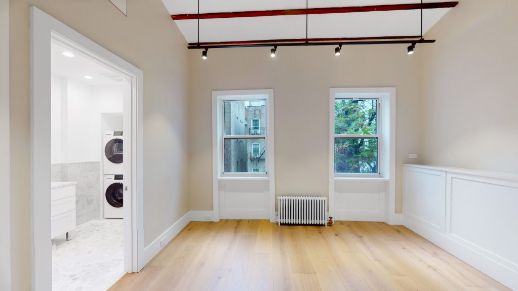 311 West 17th Street 3A Chelsea New York NY 10011