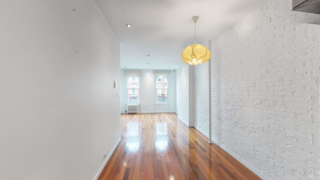 23 King Street 8 Soho New York NY 10014