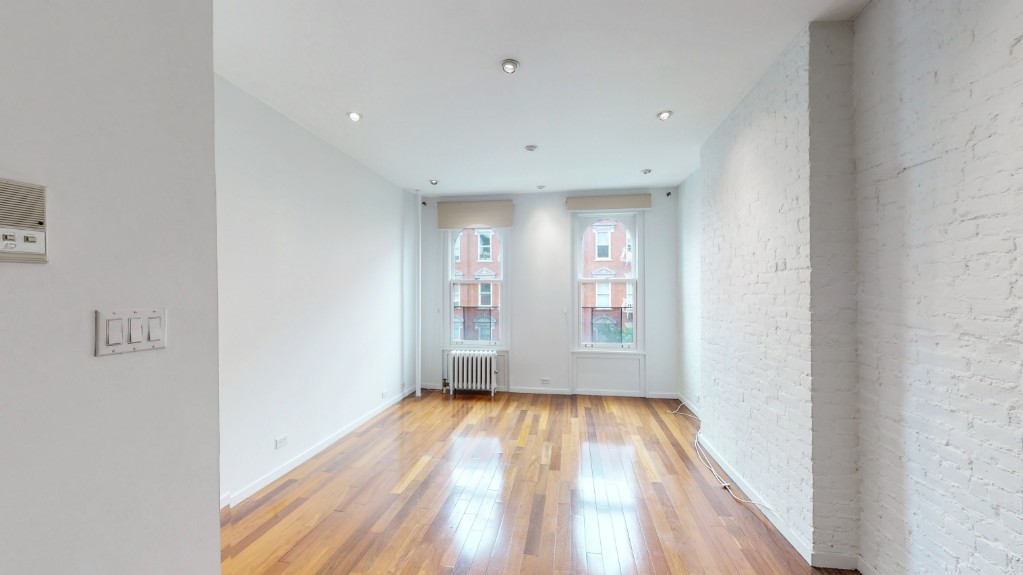 23 King Street 8 Soho New York NY 10014
