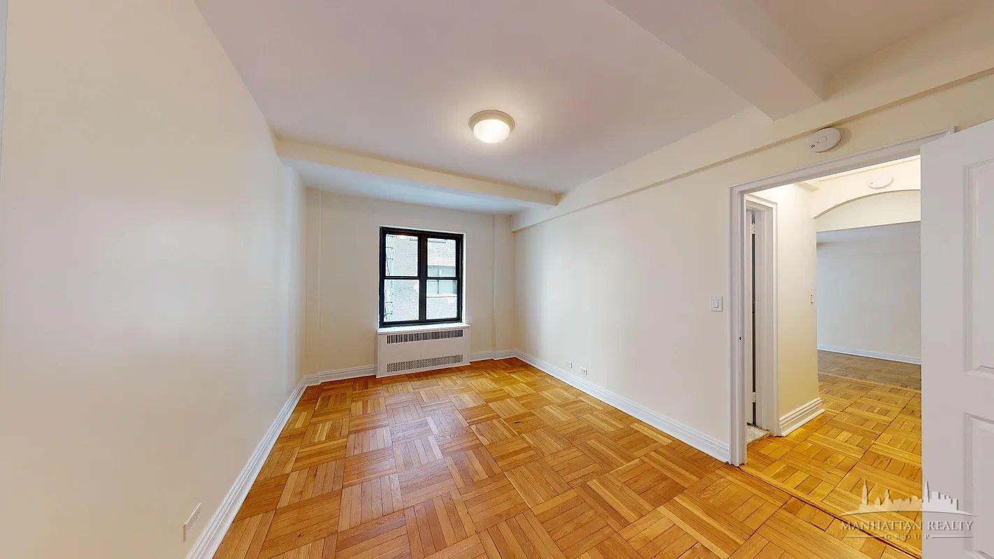 141 East 56th Street 3C Turtle Bay New York NY 10022