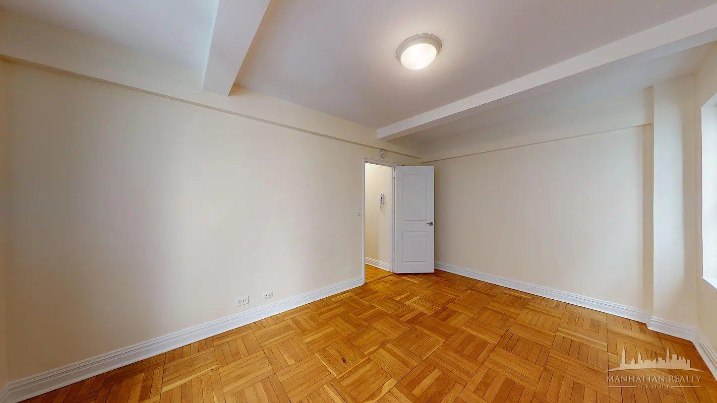 141 East 56th Street 3C Turtle Bay New York NY 10022