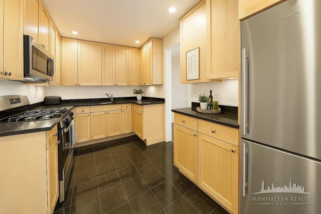 147 West 79th Street 2B Upper West Side New York NY 10024