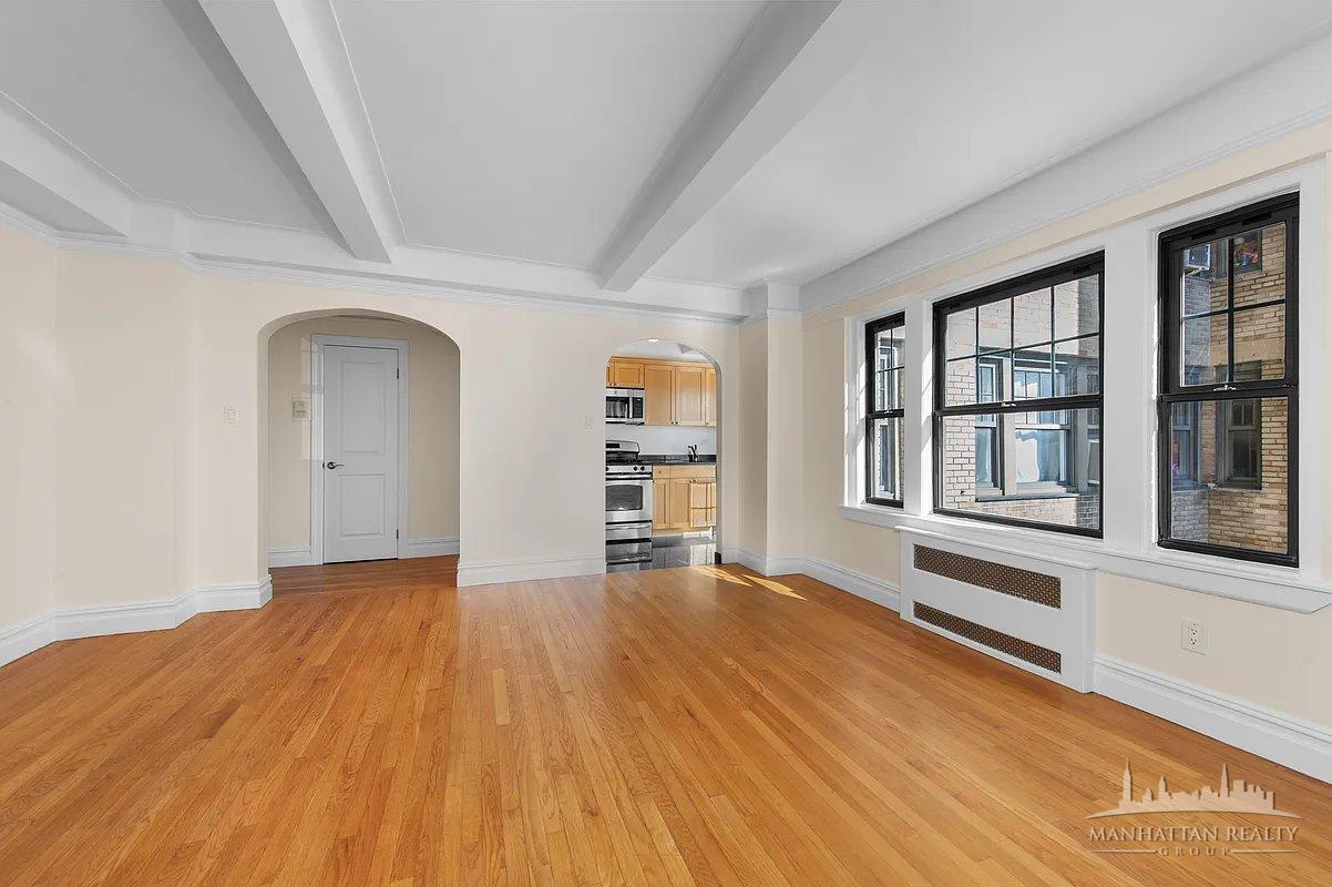 95 Christopher Street 3J W. Greenwich Village New York NY 10014