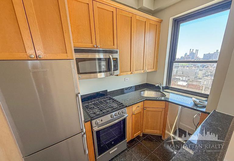 166 Second Avenue 3I E. Greenwich Village New York NY 10003