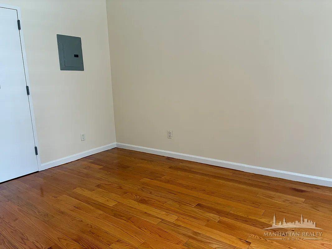 60 West 56th Street 3A Midtown West New York NY 10019