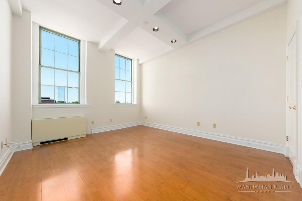 45-02 Ditmars Blvd. 409 Steinway-Ditmars Queens NY 11105