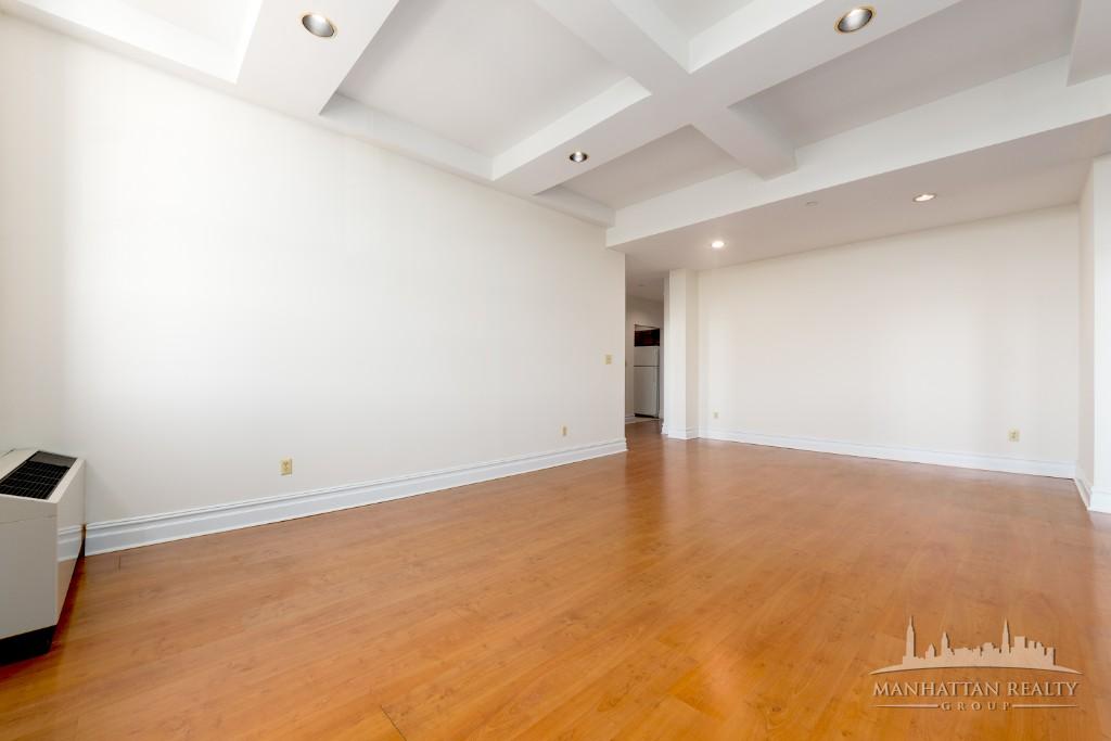 45-02 Ditmars Blvd. 409 Steinway-Ditmars Queens NY 11105
