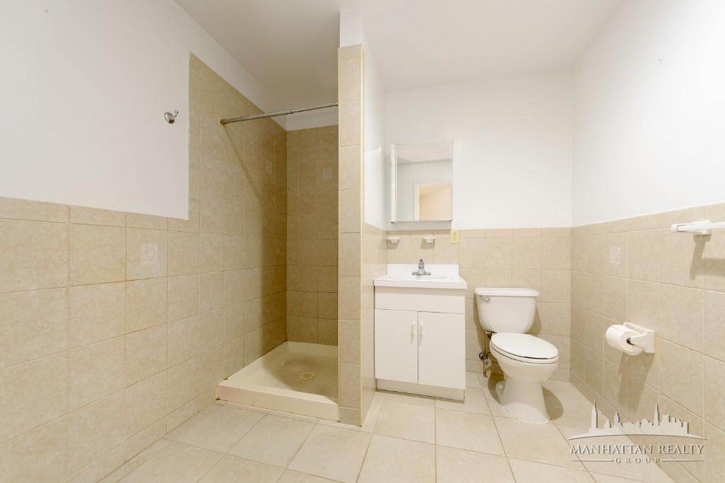 19-19 24th Avenue L413 Astoria Queens NY 11102