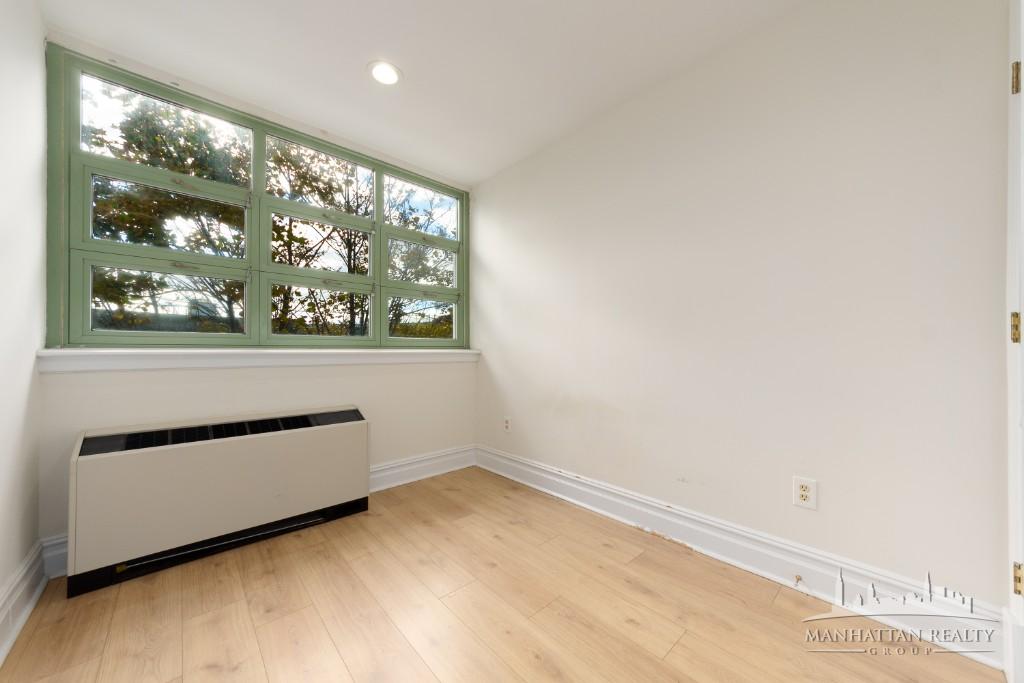 19-19 24th Avenue R204 Astoria Queens NY 11102