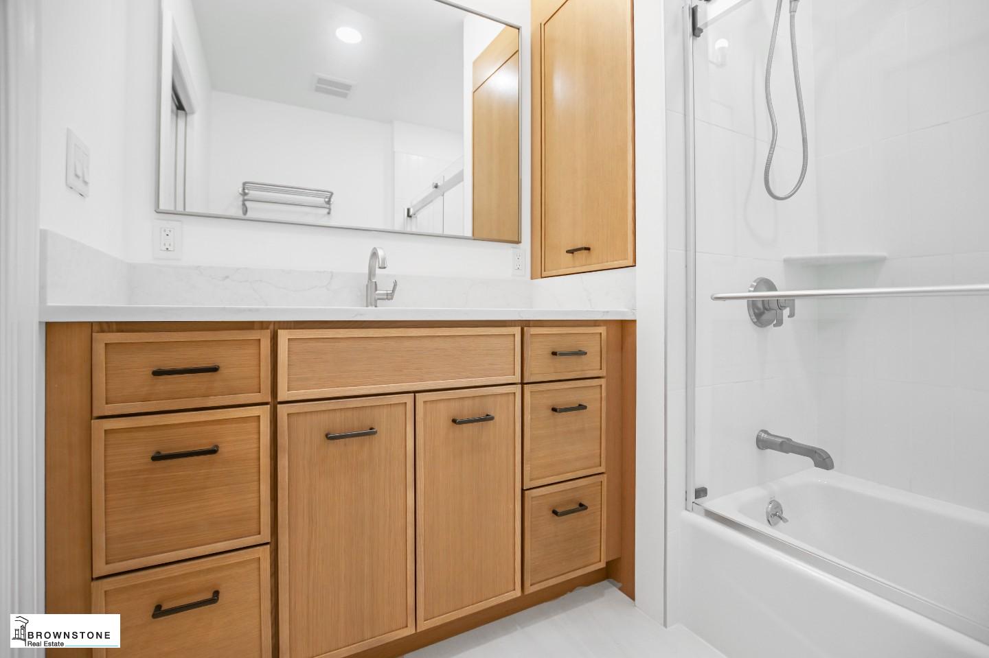 81 1st Place 4 Carroll Gardens Brooklyn NY 11231