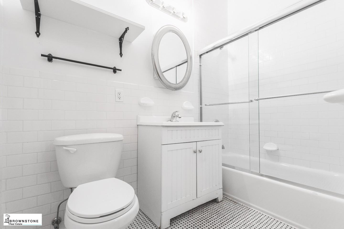 200 Sackett Street 1F Carroll Gardens Brooklyn NY 11231