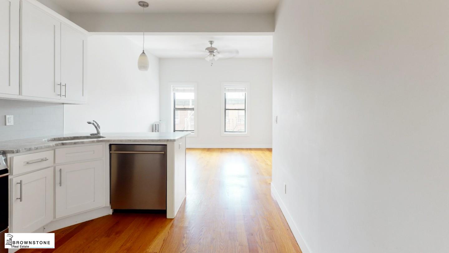 661 Henry Street 3R Carroll Gardens Brooklyn NY 11231