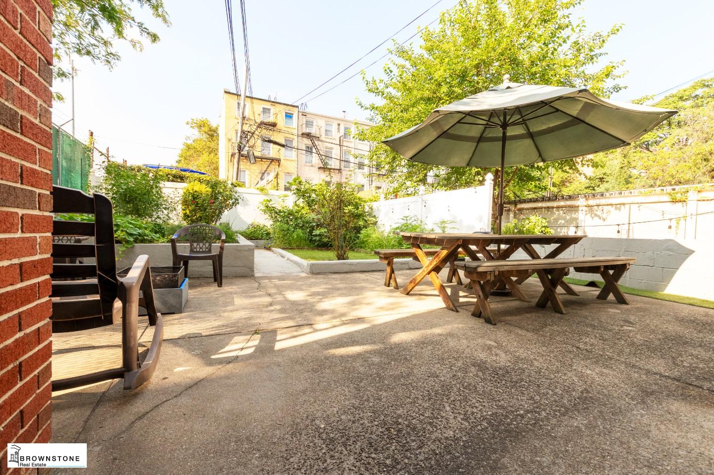 124 President Street Carroll Gardens Brooklyn NY 11231