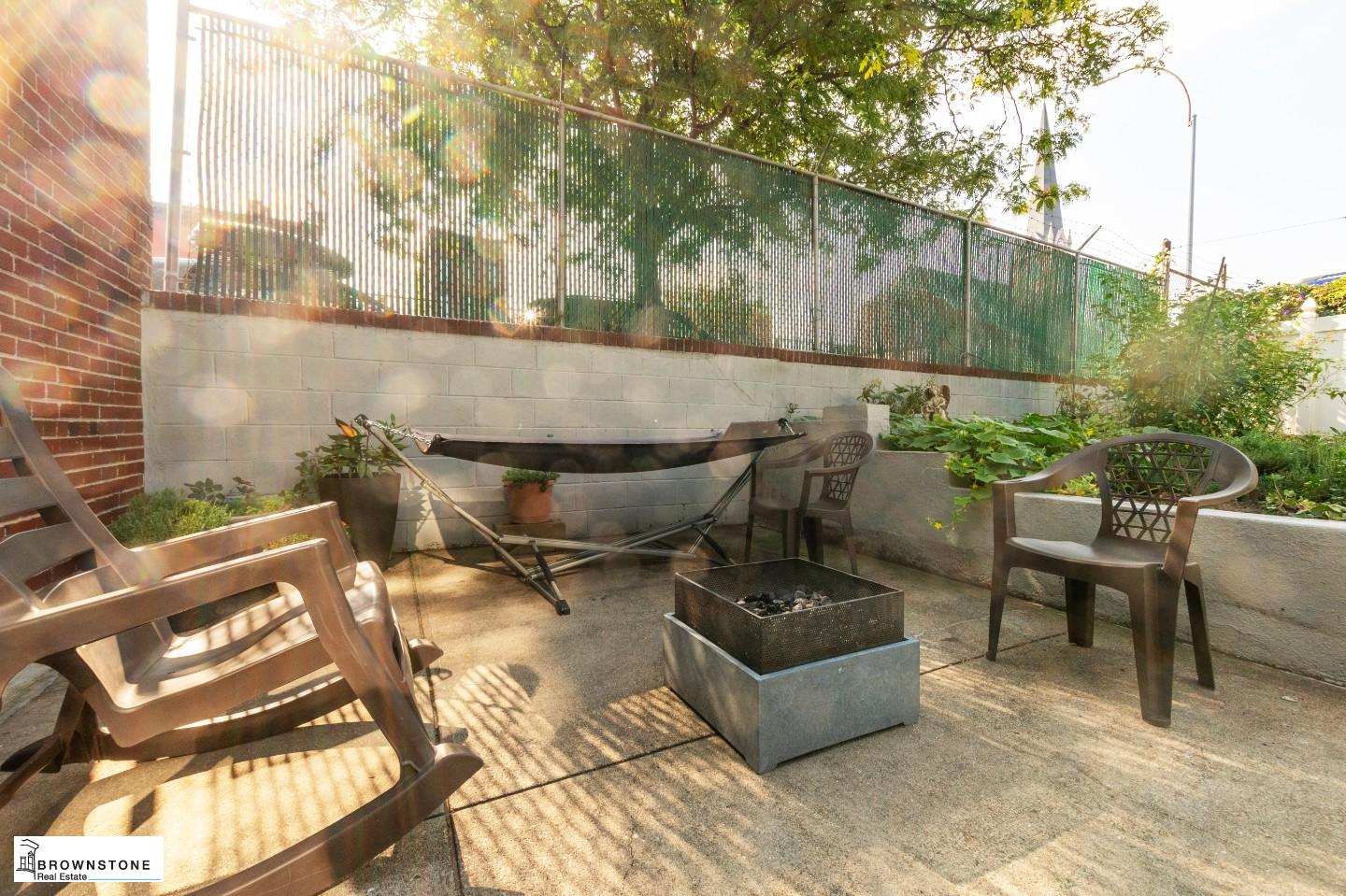 124 President Street Carroll Gardens Brooklyn NY 11231