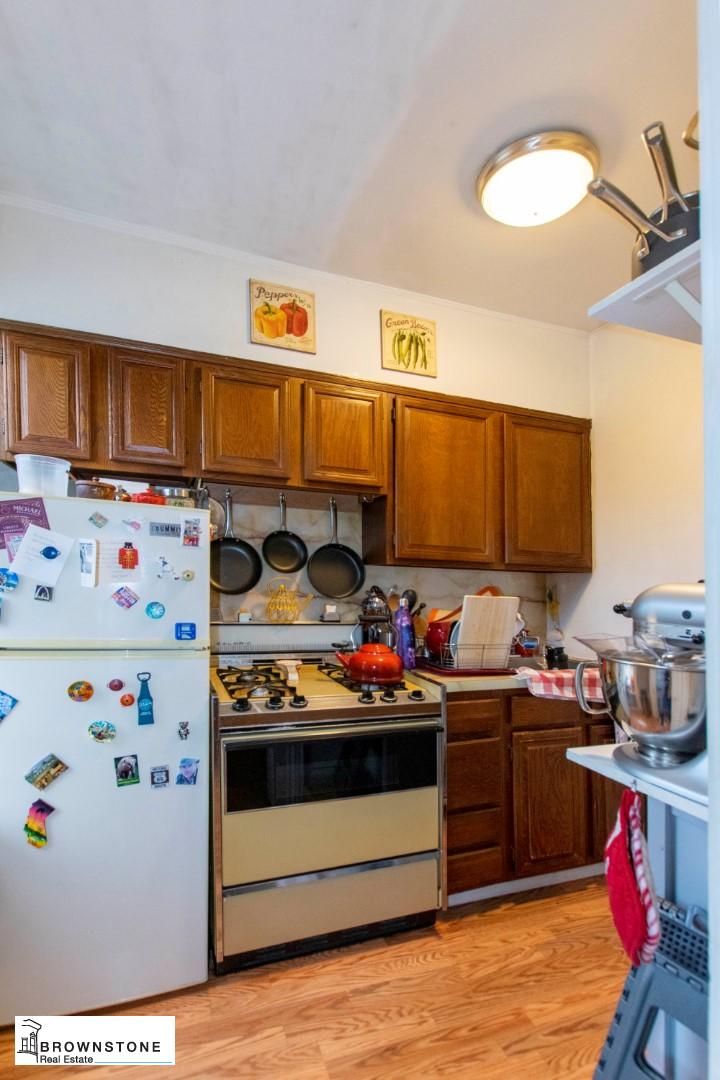 69 2nd Place 3 Carroll Gardens Brooklyn NY 11231