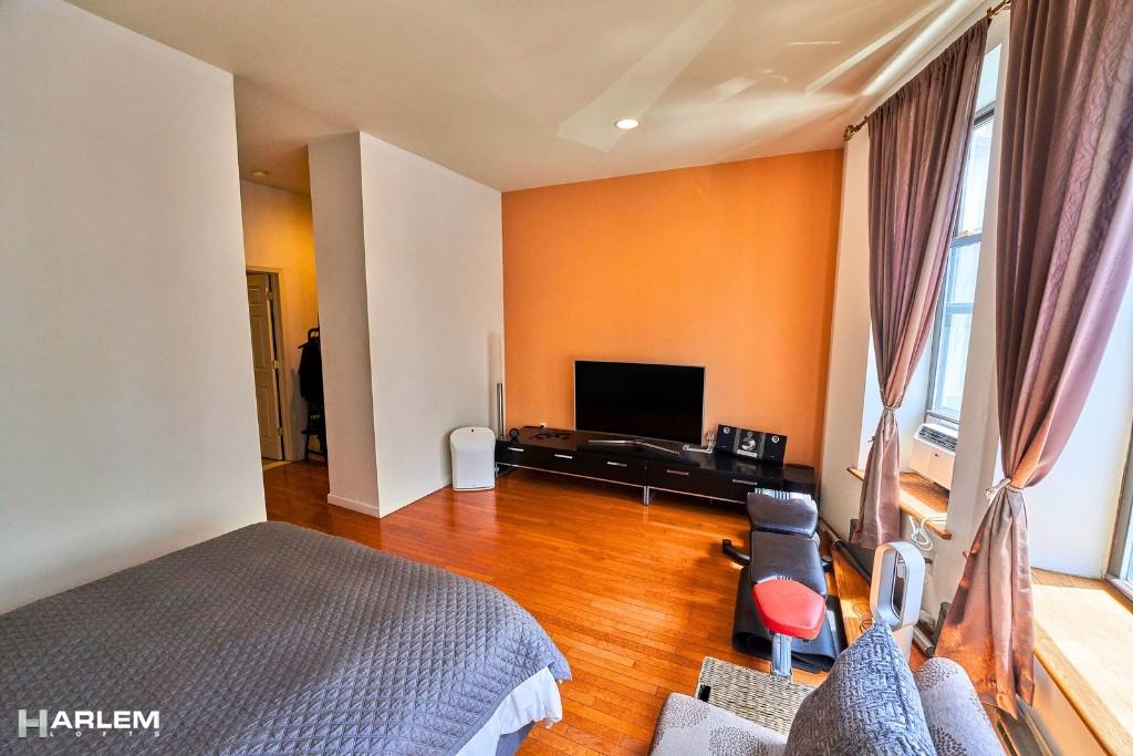 521 West 162nd Street Washington Heights New York NY 10032