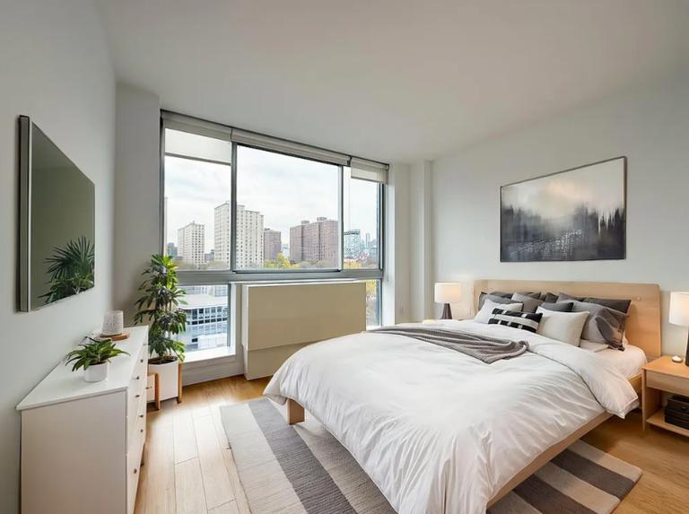 310 East 2nd Street, New York, NY - 4,750 USD/ month