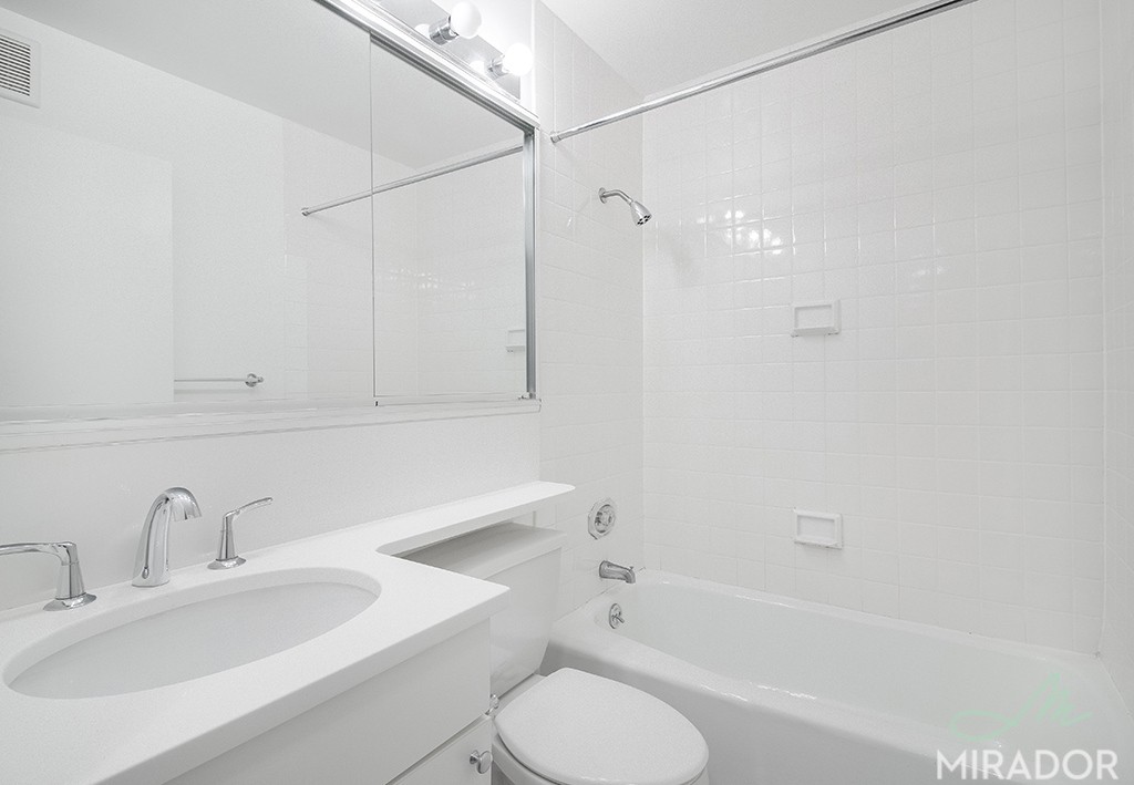 330 East 39th Street Murray Hill New York NY 10016