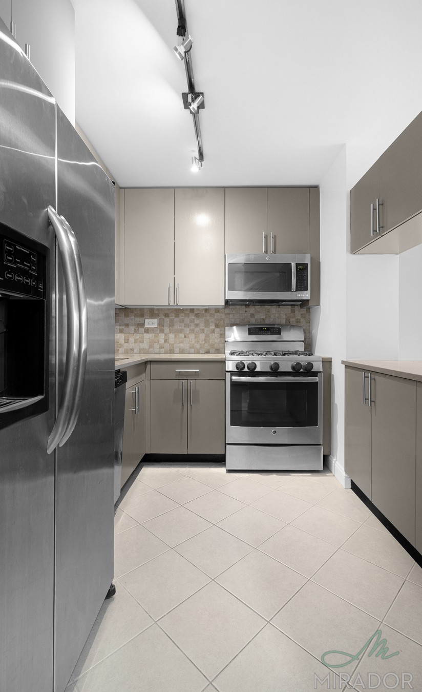 330 East 39th Street Murray Hill New York NY 10016