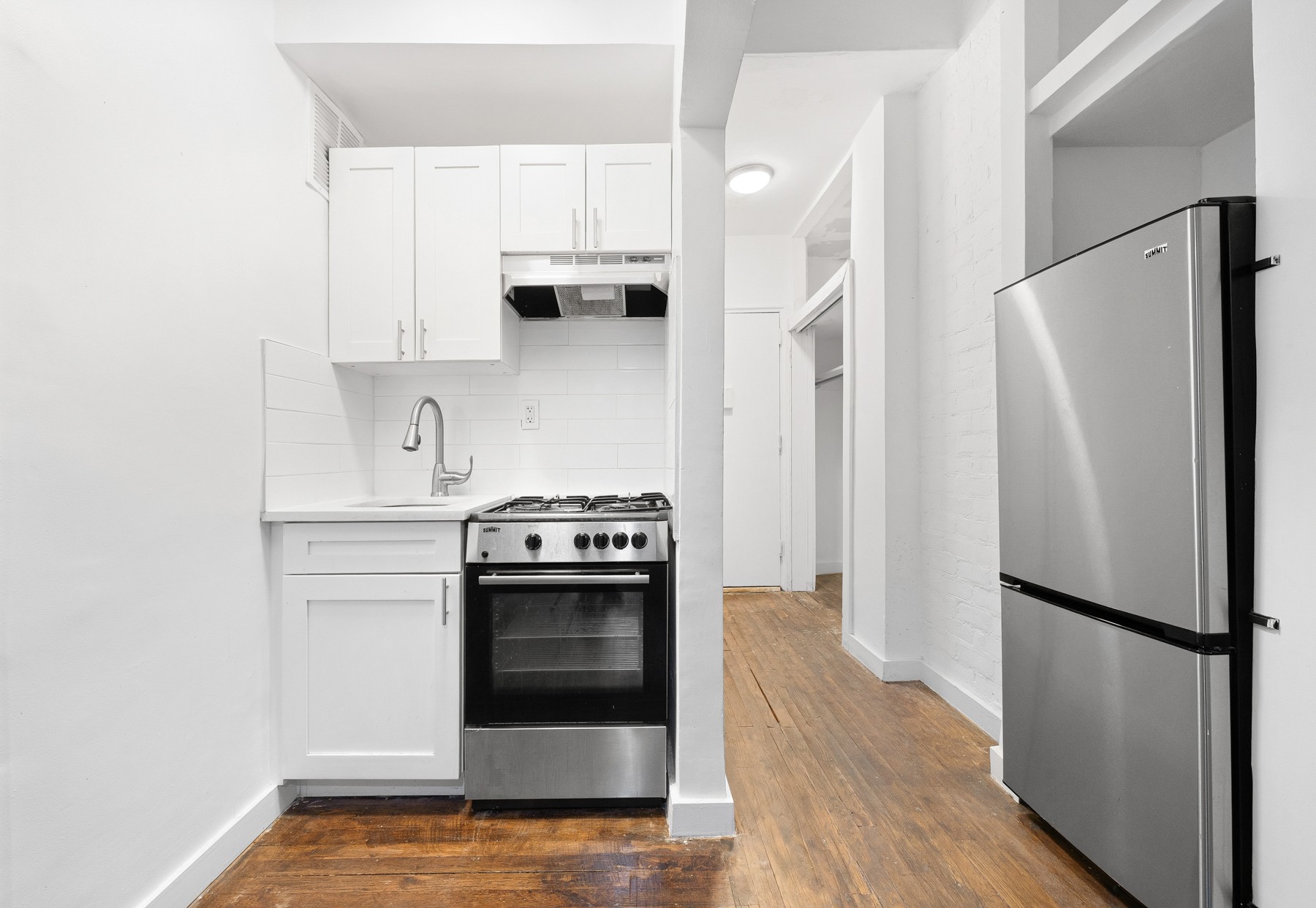 307 West 29th Street 2b Chelsea New York NY 10001