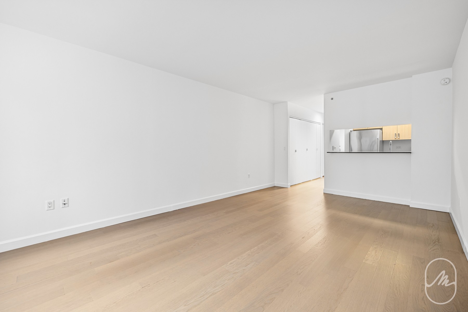 561 Tenth Avenue 4L Clinton New York NY 10036