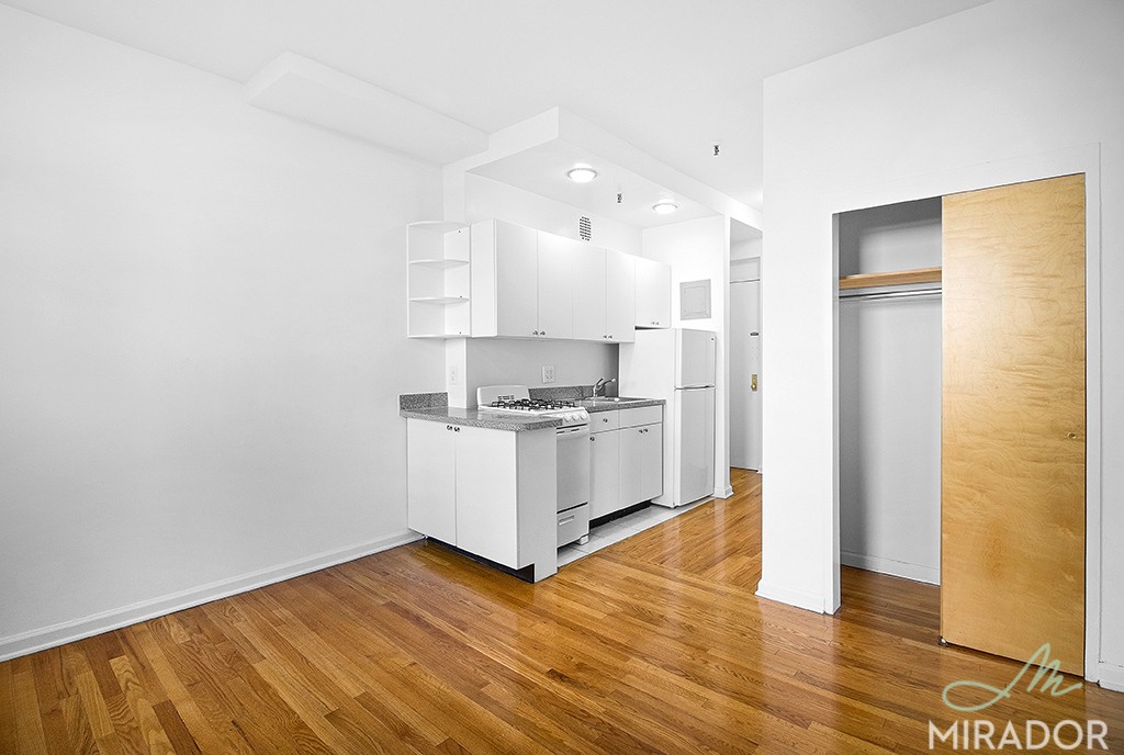 1435 York Avenue 5H Upper East Side New York NY 10075
