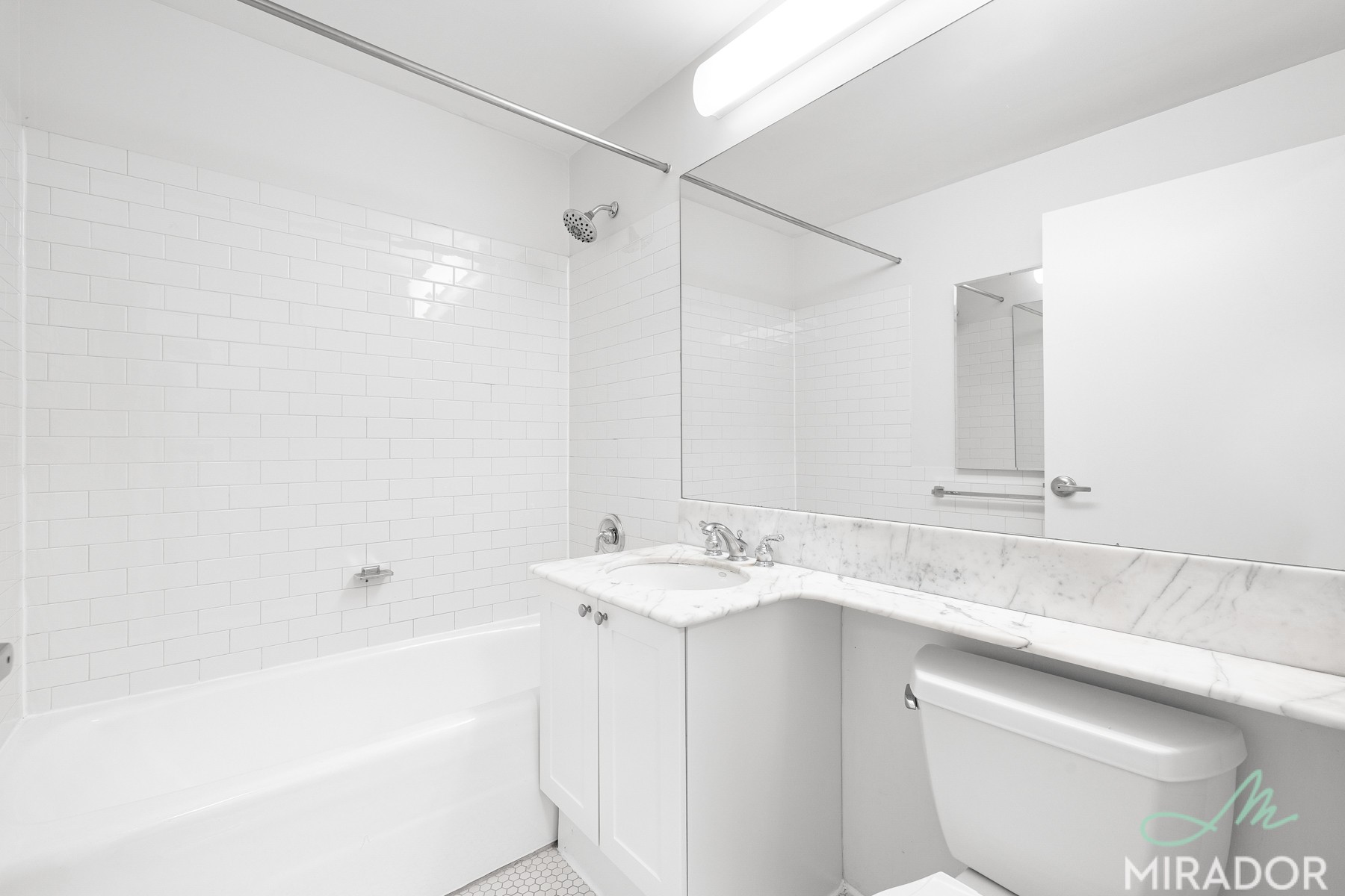 15 Park Row 22H Seaport District New York NY 10038