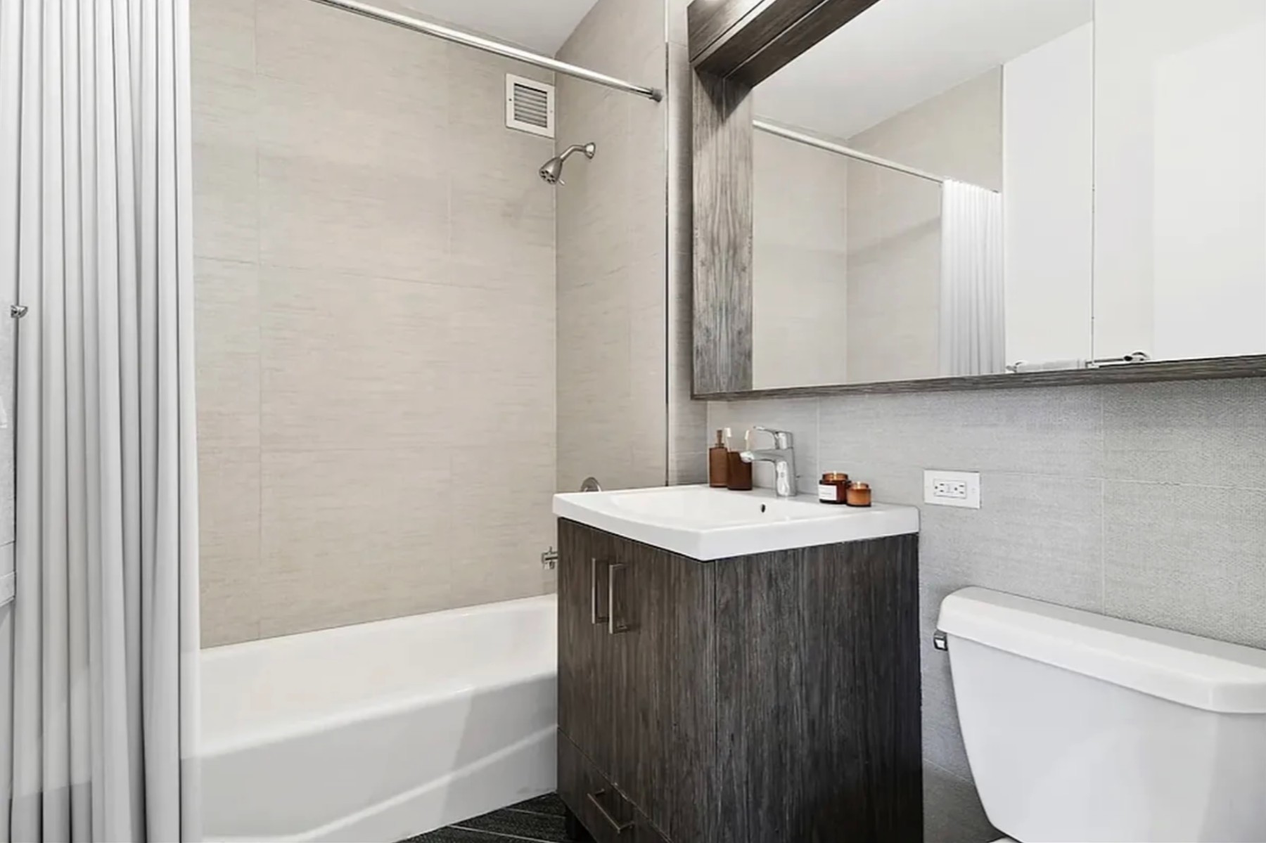 345 East 94th Street 8A Upper East Side New York NY 10128