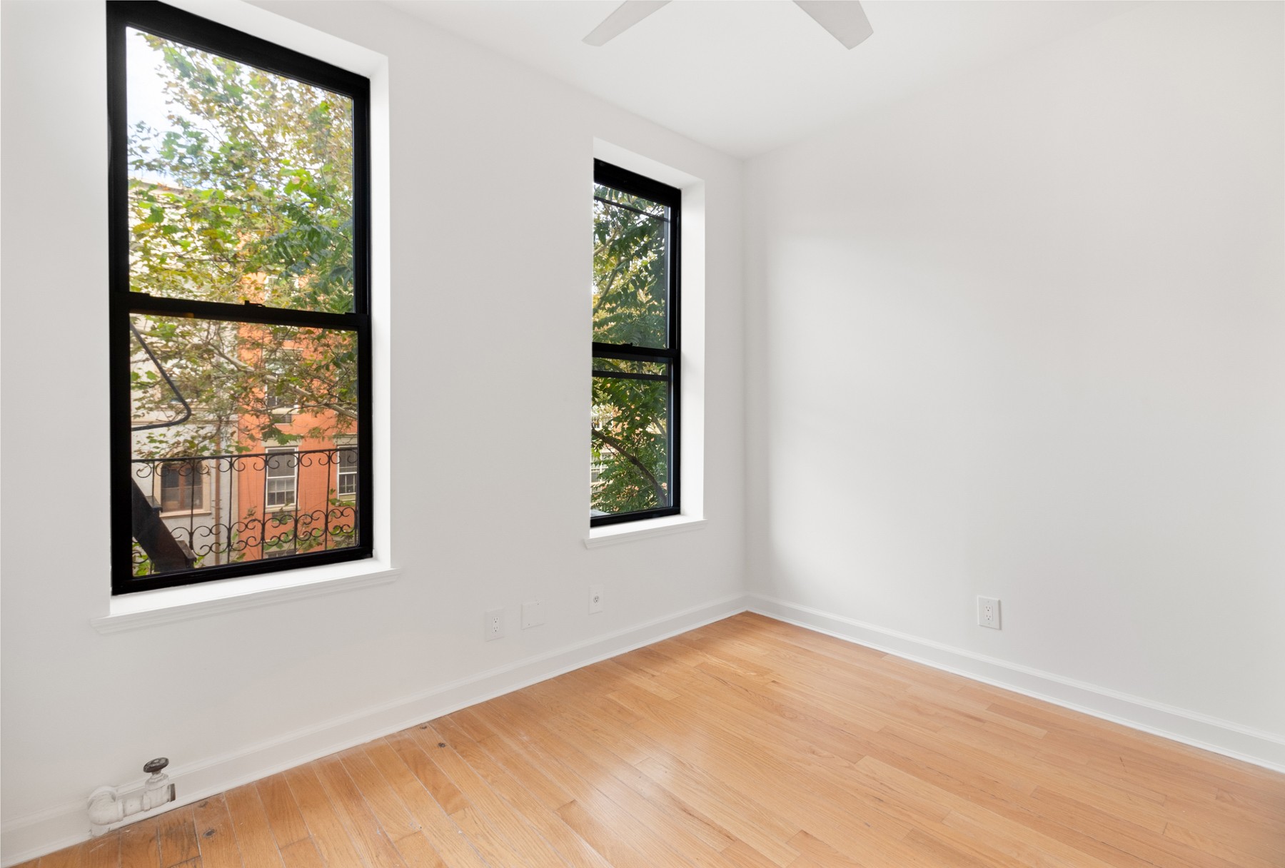 58 Saint Marks Place 8 E. Greenwich Village New York NY 10003