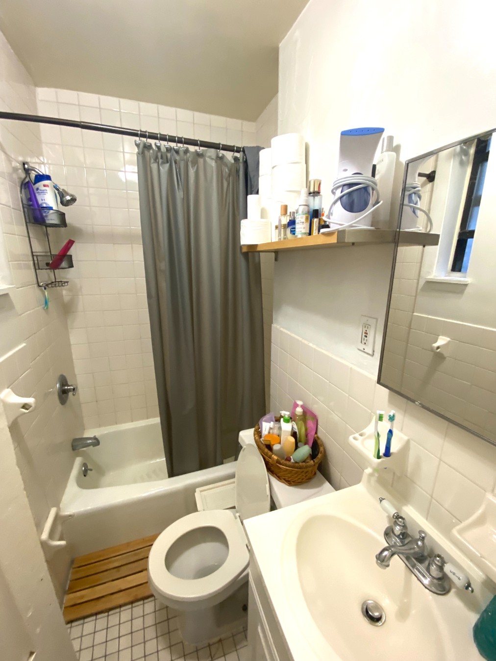 231 East 10th Street 13 E. Greenwich Village New York NY 10003