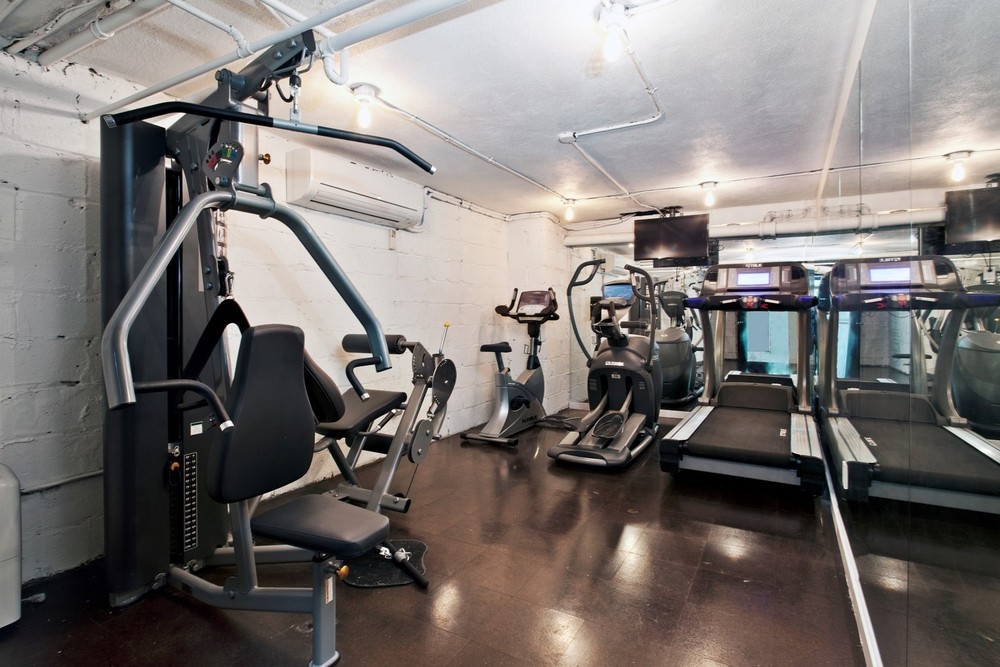 116 Thompson Street LD Soho New York NY 10012