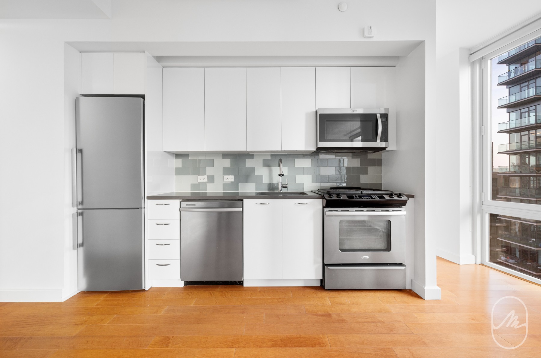 80 De Kalb Avenue 23M Fort Greene Brooklyn NY 11201