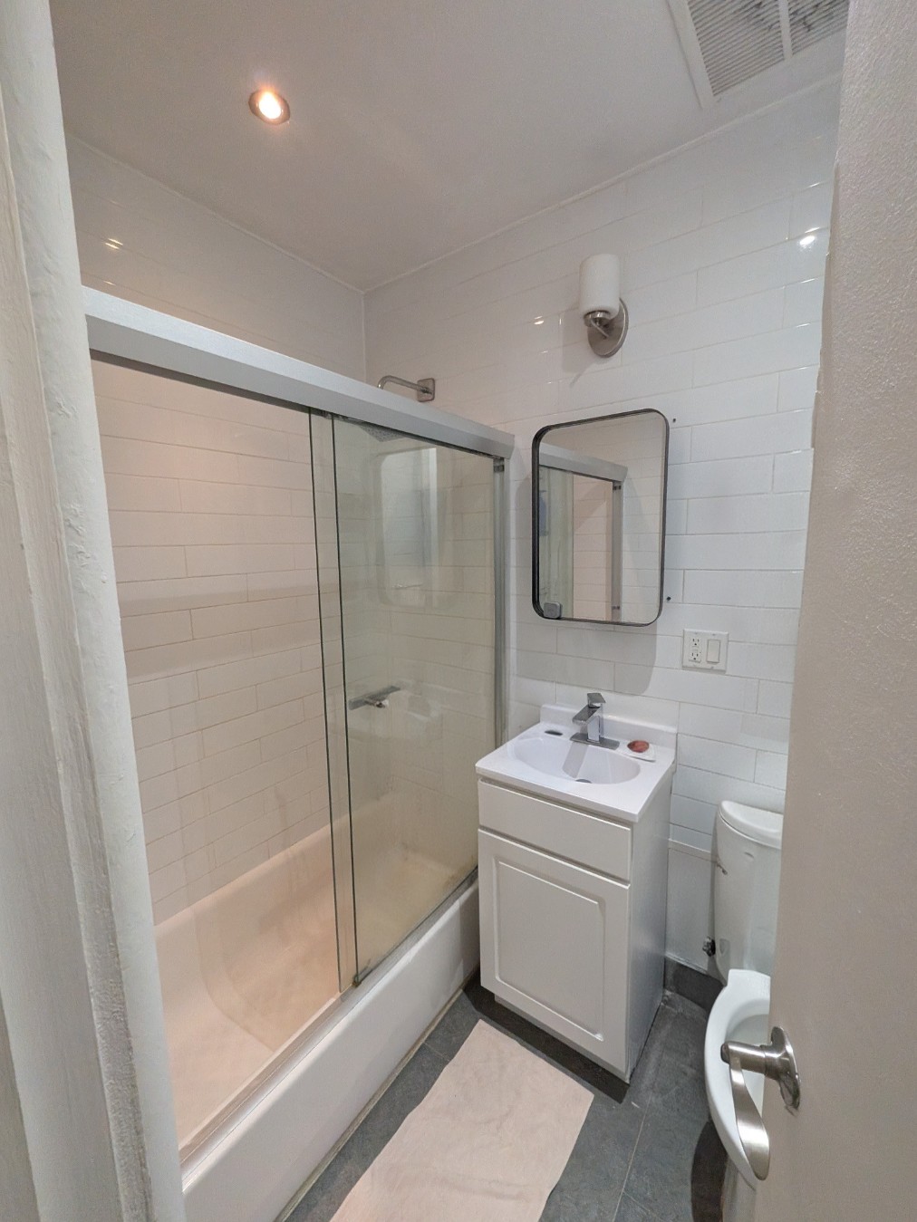466 West 23rd Street 3r Chelsea New York NY 10011