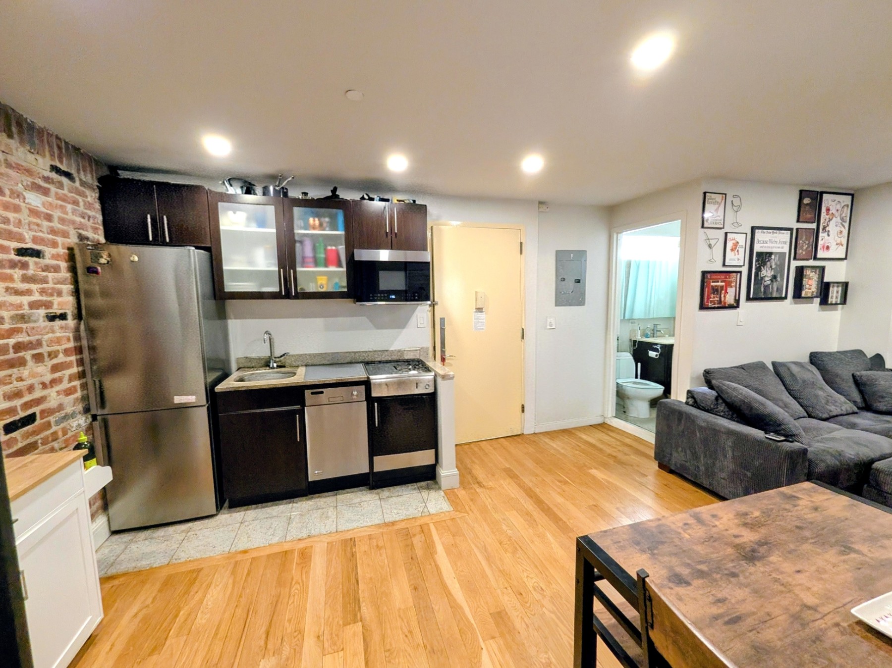 636 East 11th Street 4e E. Greenwich Village New York NY 10009